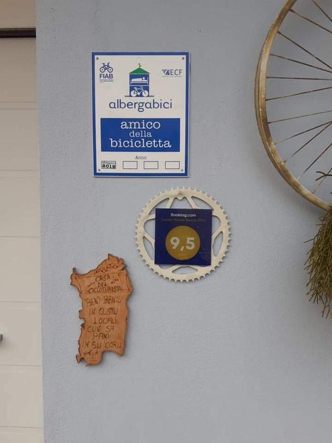 Ferienwohnung Casa Del Cicloturista Santadi Exterior foto