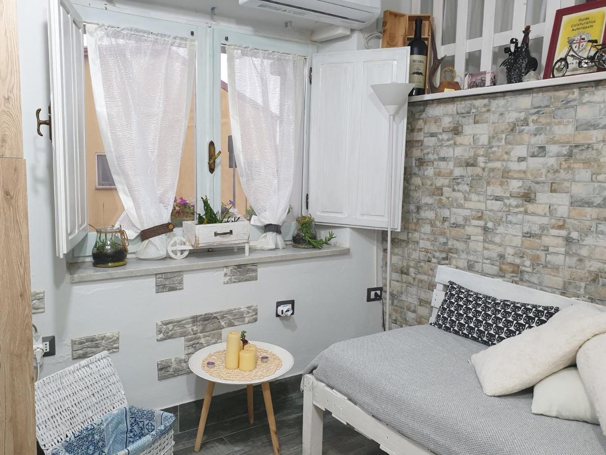 Ferienwohnung Casa Del Cicloturista Santadi Exterior foto